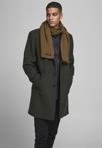 Jack & Jones JACDNA NOOS - Bufanda - tan