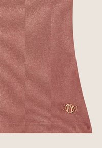 Freddy IN COATED CON SCOLLO AMPIO - Top - light mahogany