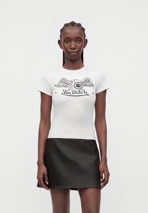 Von Dutch SOLID CROP WITH ROUND NECK AND FRONT PRINT - T-Shirt print - white