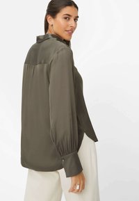 BRAX STYLE VIC - Button-down blouse - soft khaki