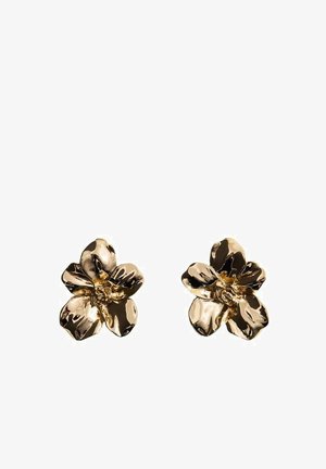 Boucles d'oreilles en métal doré en forme de fleurs, chacune avec cinq pétales arrondis, présentées sur un fond blanc.