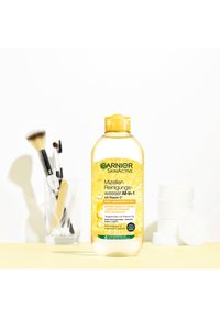 Garnier MICELLAR CLEANSING WATER VITAMIN C - Ansiktsrengöring
