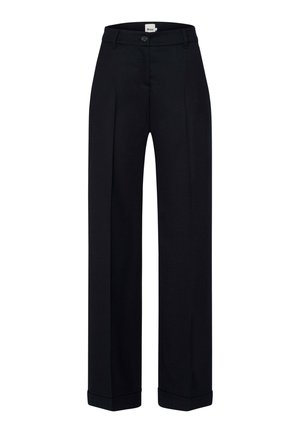 Pantaloni neri su misura con passanti per cintura, chiusura con bottone e zip, pieghe frontali e gambe dritte con orli a risvolto.