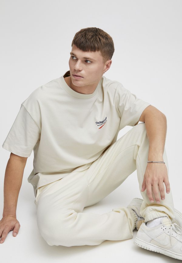 JCMSami - Print T-shirt - birch2