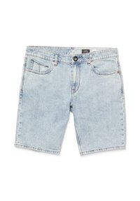 Lyseblå denimshorts med klassisk snit, fem lommer, en knap- og lynlås lukning samt diskret falming i stofteksturen.