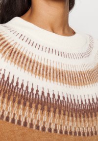 Lounge Nine Strickpullover - brown