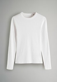 Thumbnail Image 7