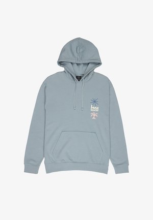 Felpa con cappuccio azzurro chiaro con tasca frontale, coulisse e piccolo motivo grafico di una stella blu, testo bianco "RVCA" e palma rosa sul petto.