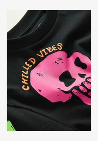 Sélectionné, navy blue bright skull