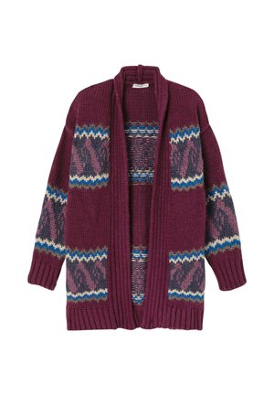 Cardigan en maille marron foncé avec une coupe ample, un devant ouvert et des motifs géométriques colorés en bleu et gris le long des manches et du corps.