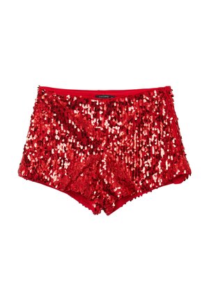 Pantaloni corti rossi in paillettes con una fascia in vita liscia, caratterizzati da numerose paillettes lucide che coprono tutta la superficie, creando un aspetto testurizzato e riflettente.