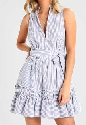 Vestido informal - light blue
