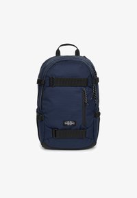 Sélectionné, cs navy pro