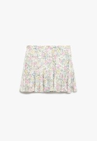 Bloemenprint rok met pastelroze, blauwe en gele bloemen op een witte achtergrond; verzamelde taille en uitlopende geplooide ontwerp.