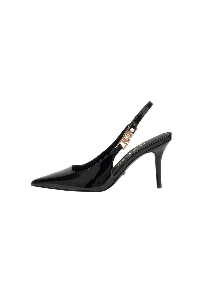 Puntina slingback in vernice nera con punta affusolata, tacco alto sottile e dettaglio in metallo dorato sulla cinturini.