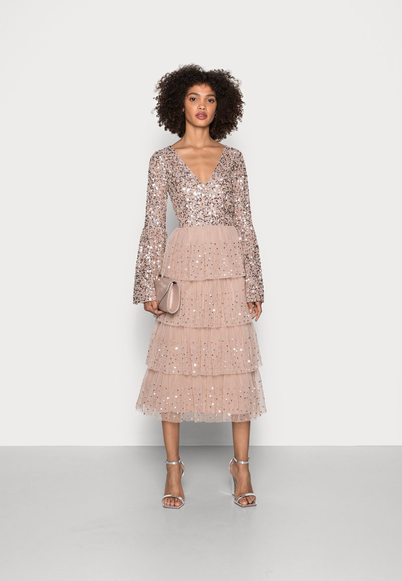 Maya Deluxe Maya Deluxetaupe Blush Embellished Halter Neck Midi Dress Vestito per Damigella donore Donna Maya Deluxe Maya Deluxetaupe Blush Embellished Halter Neck Midi Dress Vestito per Damigella donore Donna