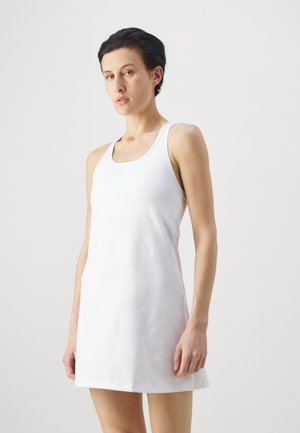 LOGO TENNIS DRESS BUILT IN BRA - Sportovní šaty - white