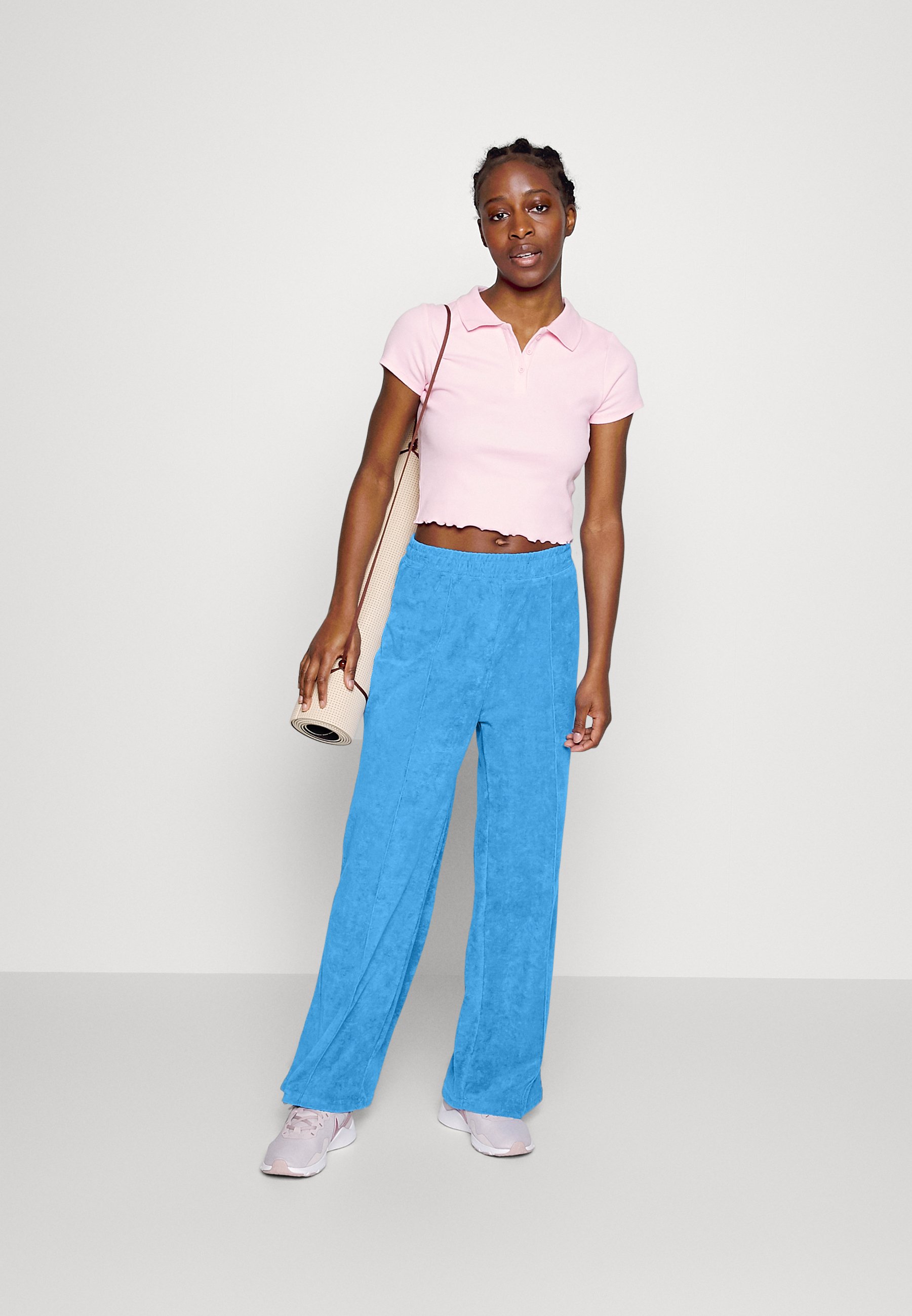 Body WIDE LEG PANT - Tracksuit bottoms 
