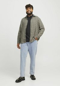 Jack & Jones KOMFORT FIT - Hemd - vetiver