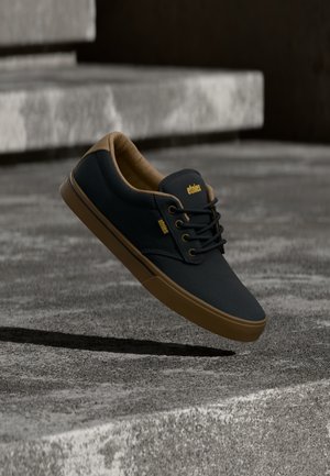 JAMESON 2 ECO - Trainers - navy/tan