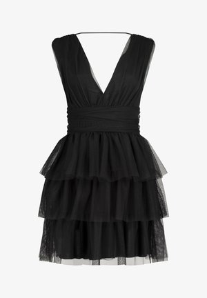 Sort kjole med dyb V-udskæring, lagdelte tyl ruffles og en tætsiddende talje, med et gennemsigtigt bagpanel.