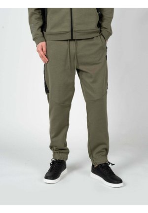 REMY - Pantaloni sportivi - green