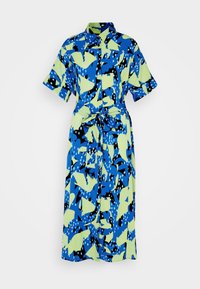 Kratší šaty s krátkým rukávem v jasně modré barvě s velkými žlutými a černými abstraktními vzory, se širokým páskem v pase, límečkem a zapínáním na knoflíky.