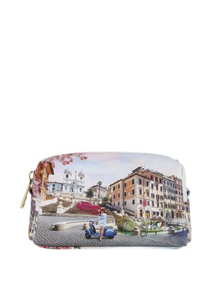 La pochette cosmetica con cerniera presenta un design scenico stampato con edifici e uno scooter. Realizzata in tessuto, con una texture liscia e colori vivaci.