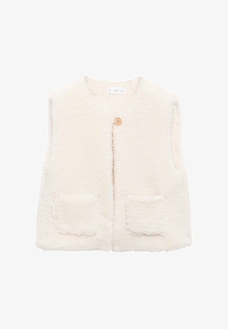 Vest din fleece crem, fără mâneci, cu un decolteu rotund, un închizător central cu nasture și două buzunare frontale tip patch. Textură moale pe toată suprafața.