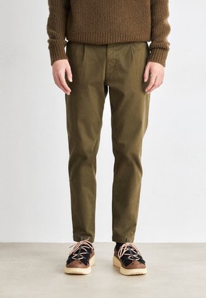 BOSS PLEATED - Chino - open green