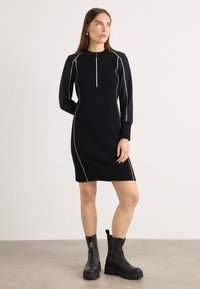 Marc Cain Kampsunkleit - black