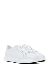 Derimod Baskets basses - white