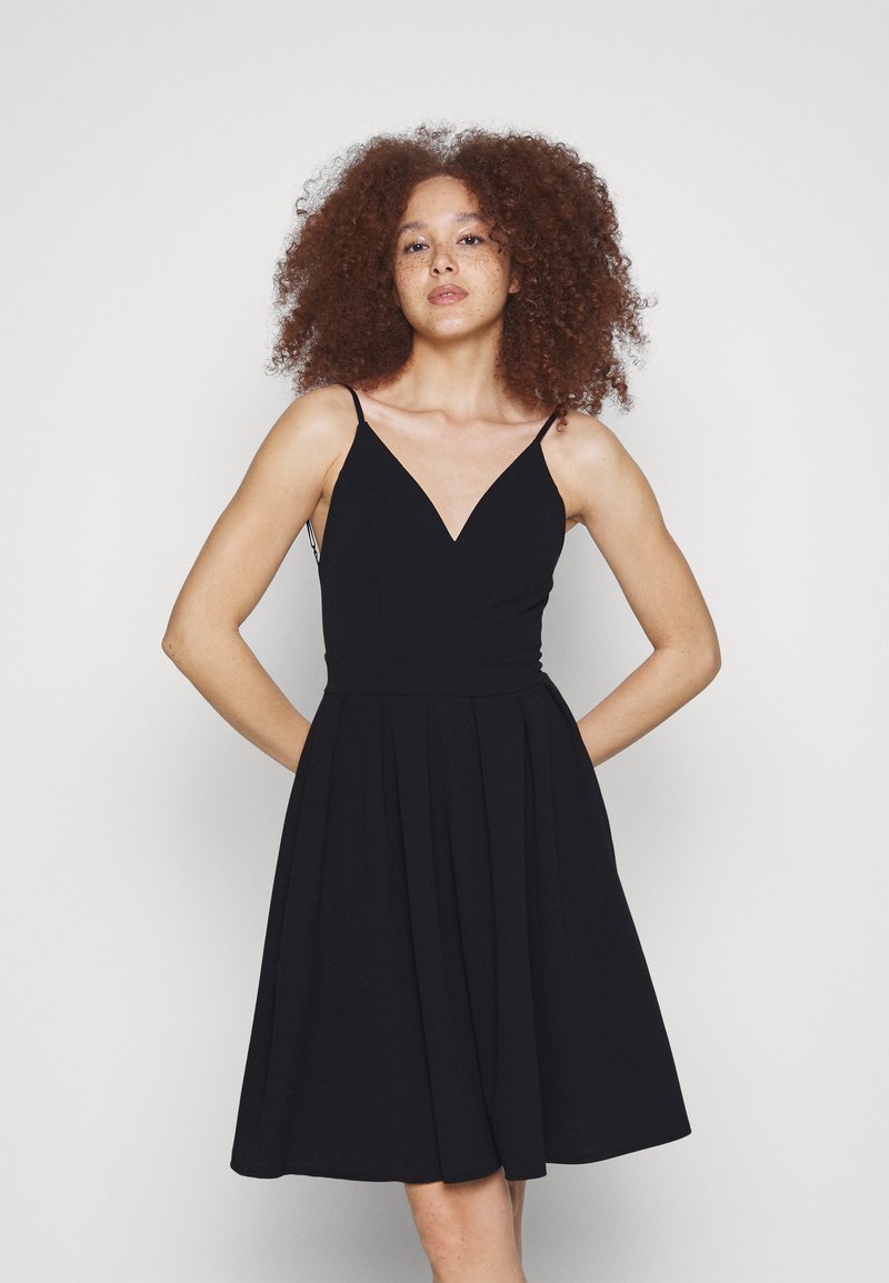 WAL G. SAIKA SKATER DRESS Trikoomekko black/musta Zalando.fi