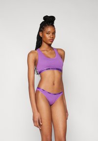 Puma WOMEN 2 PACK - Kratke gaće - purple