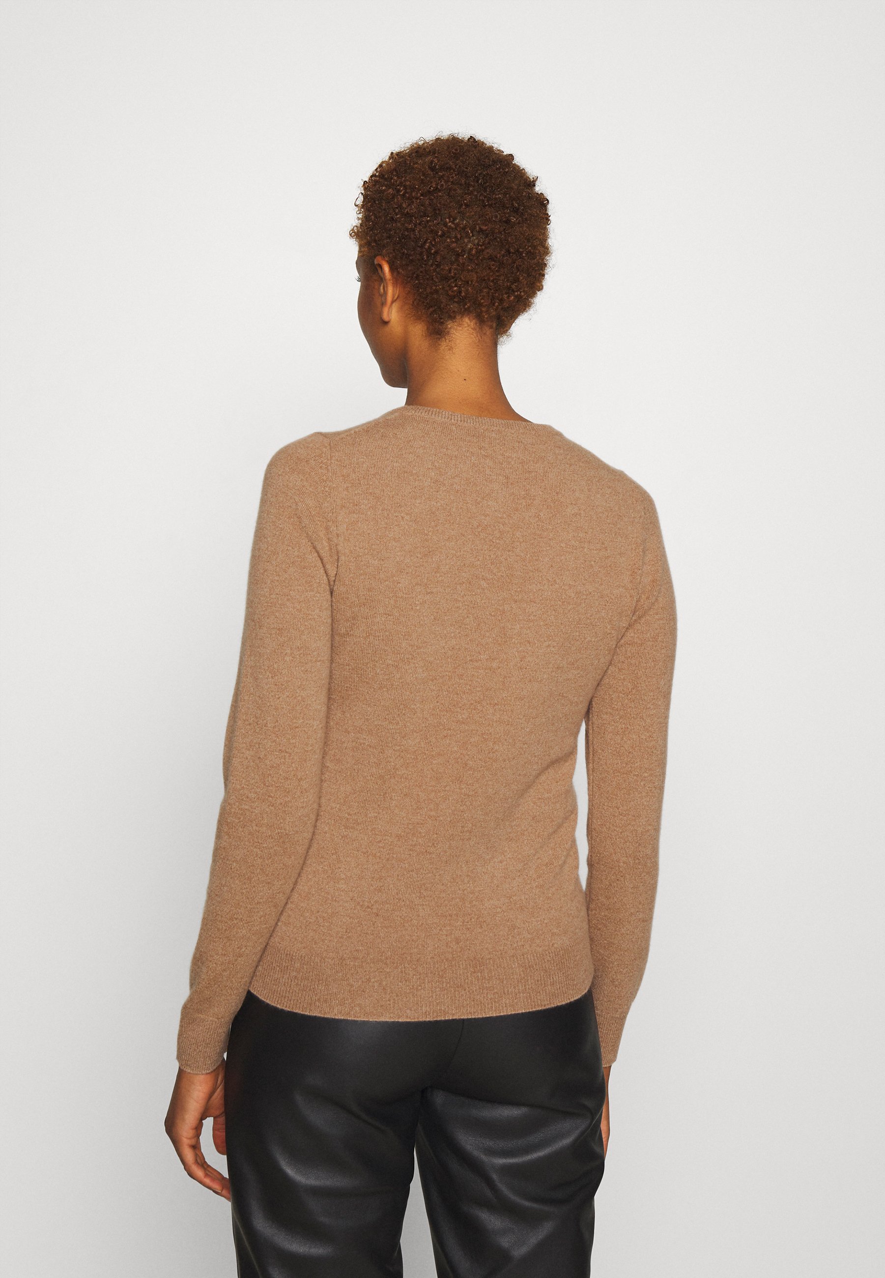 Damen CARDIGAN - Strickjacke Damen CARDIGAN - Strickjacke