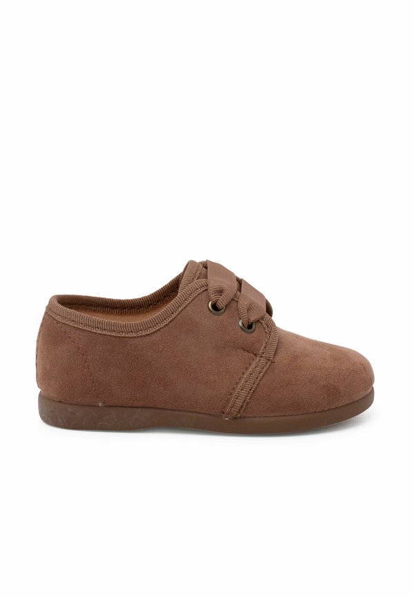 BLUCHER SERRATEX FAYA – Lauflernschuh – topo