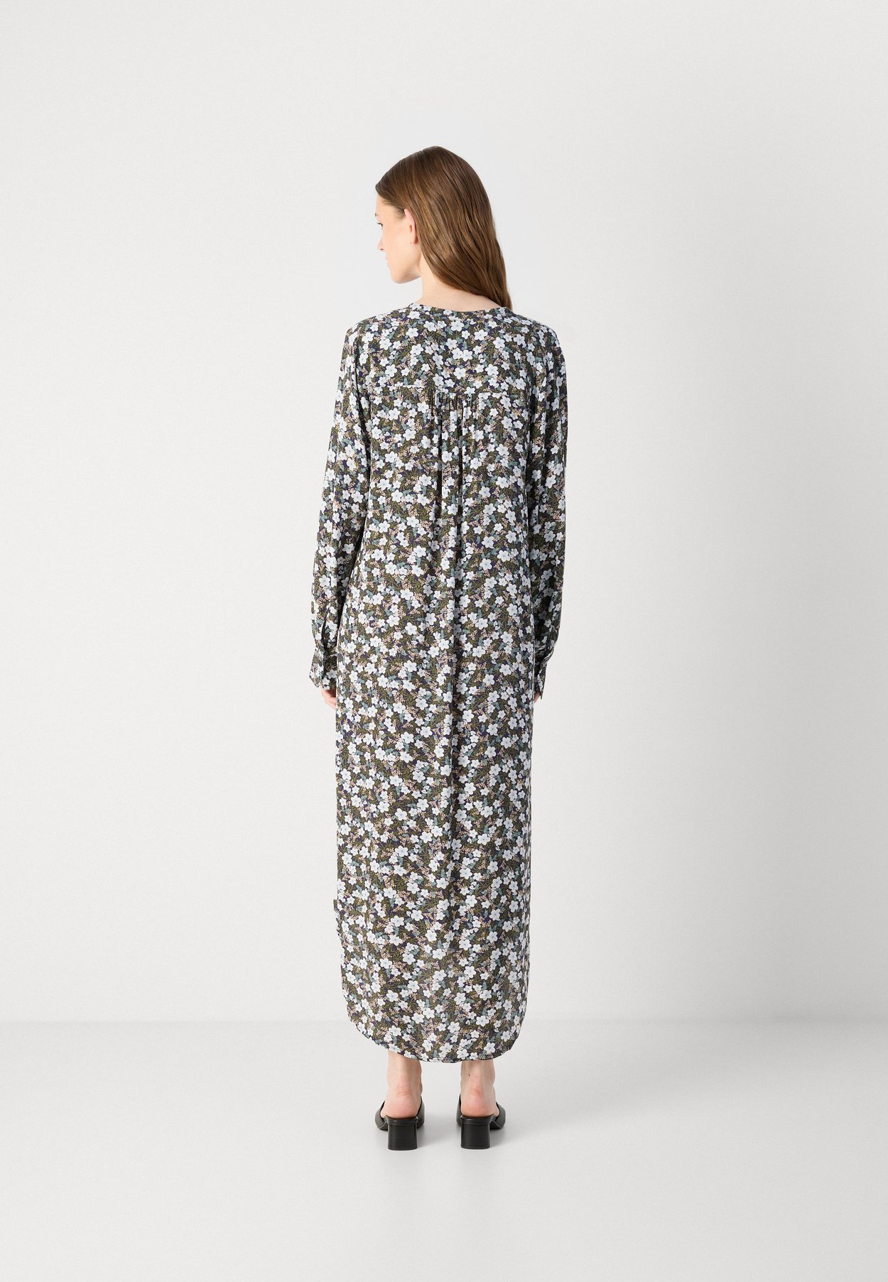 FLORAL PRINT DRESS