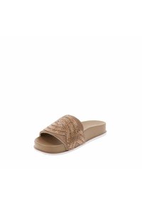 Sandales glissantes marron avec une sangle texturée et à perles présentant des motifs géométriques. Matière supérieure douce et semelle légère.