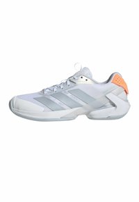 ADIZERO UBERSONIC 5 - Multicourt tennis shoes - cloud white   halo blue   beam orange