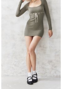 BDG Urban Outfitters Abito in maglia - khaki