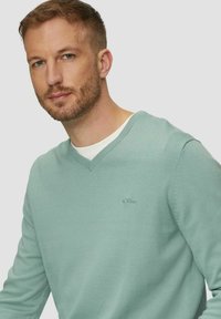 s.Oliver Strickpullover - salbeigrun