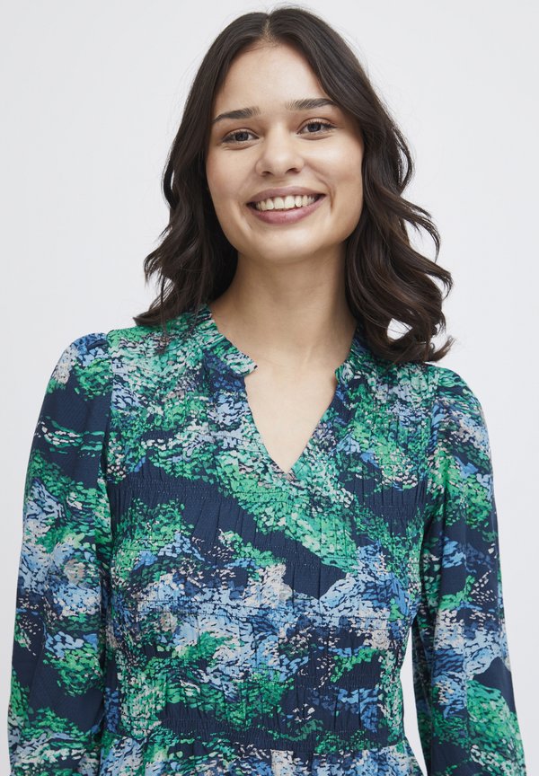 FRLALU - Day dress - blarney aop ms2