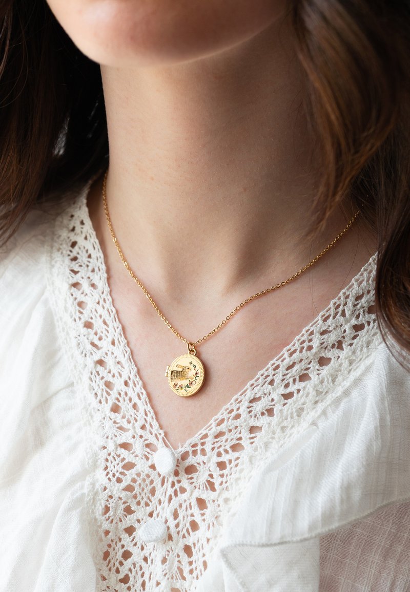 FABLE ENGLAND - RUNNING BUNNY LOCKET - Necklace - multi gold coloured, Enlarge