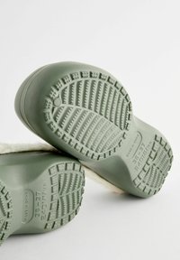 Next REGULAR FIT - Slip-on sandaler - khaki green