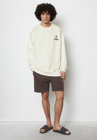 Marc O'Polo DENIM LONG SLEEVE RELAXED FRONT BACK  - Sweatshirt - egg white