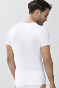 White short-sleeve shirt made of lightweight fabric, featuring a round neckline and a fitted silhouette, showing the back view.