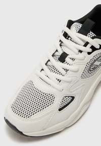 Champion COUNTESS EVOLVE - Trainingsschuh - white/black