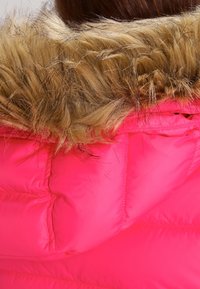 Hilfiger Denim Liivi - pink