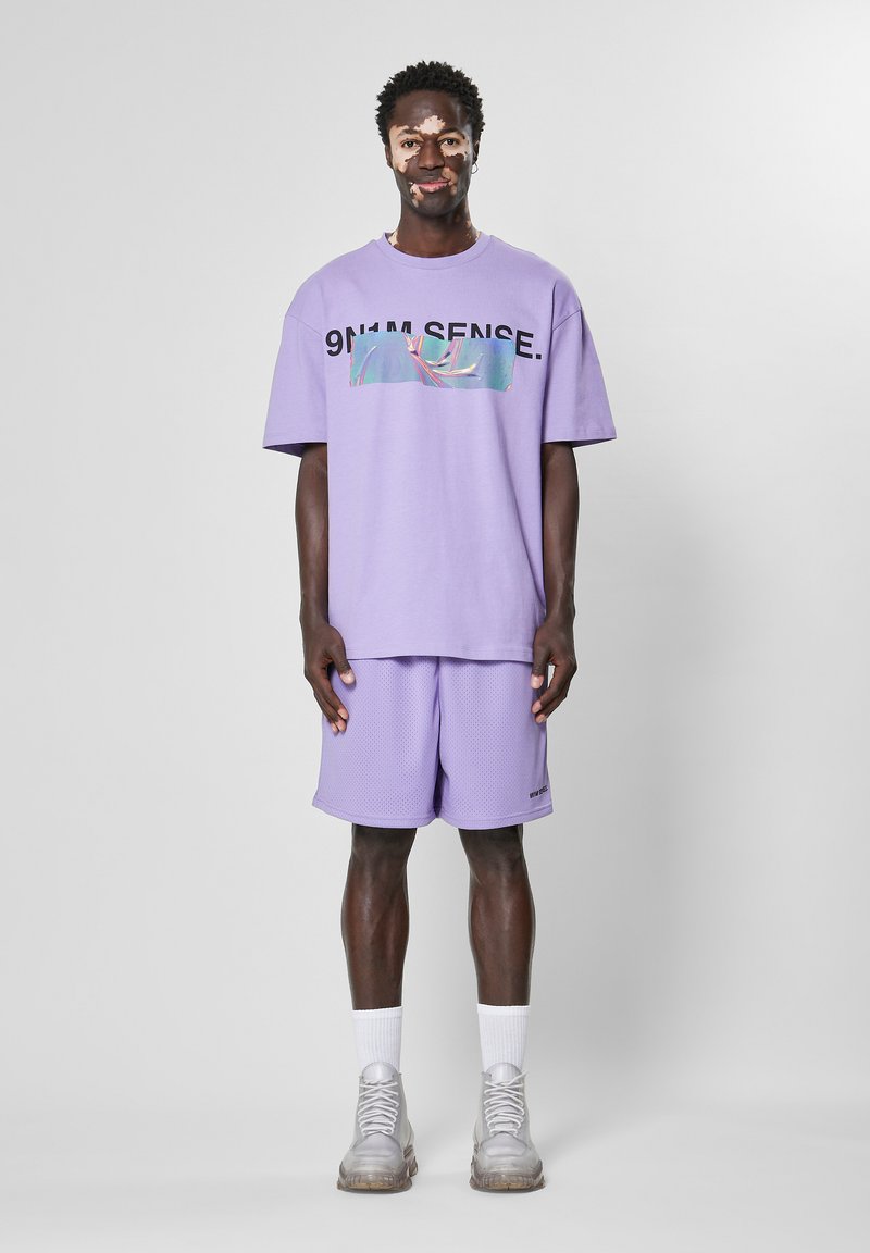 9N1M SENSE ESSENTIAL MESH - Short - lavender