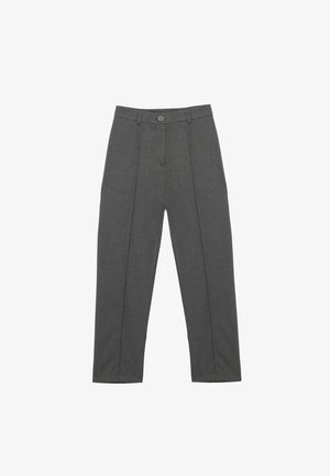 Grå skræddersyede bukser med et struktureret design, der har for-pleats, bæltestropper og en enkelt knaplukning. Glat stofstruktur.